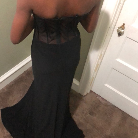 NWOT Black Gown with pink flower Appliqué - Picture 5 of 5